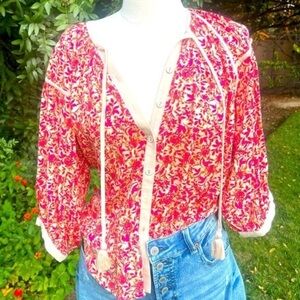 NWT- TUNNA - 🌸Floral Pink Women's Top